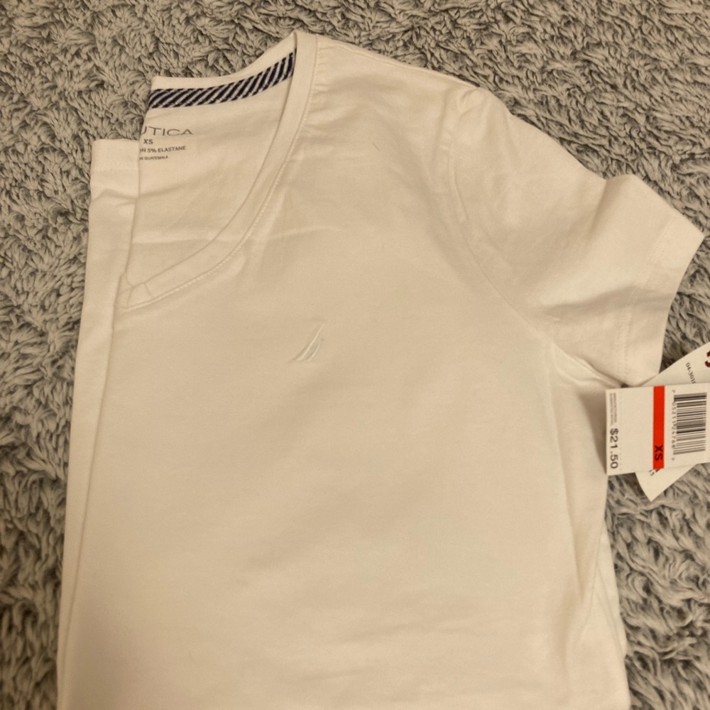 Nautica Women’s Classic White Tee
